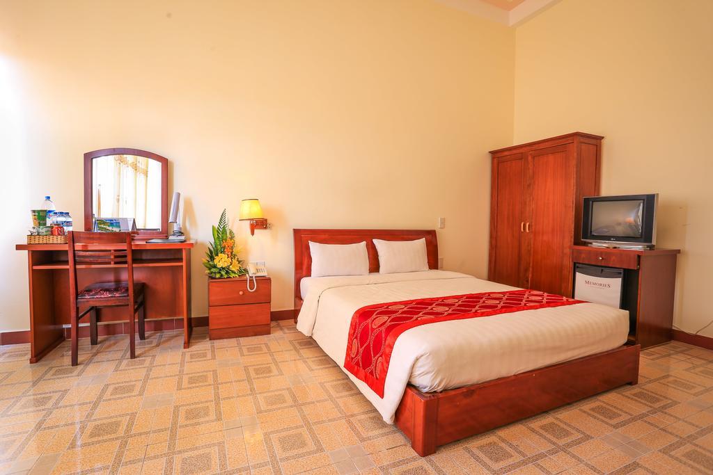 Memories Hotel Bảo Lộc Exterior foto