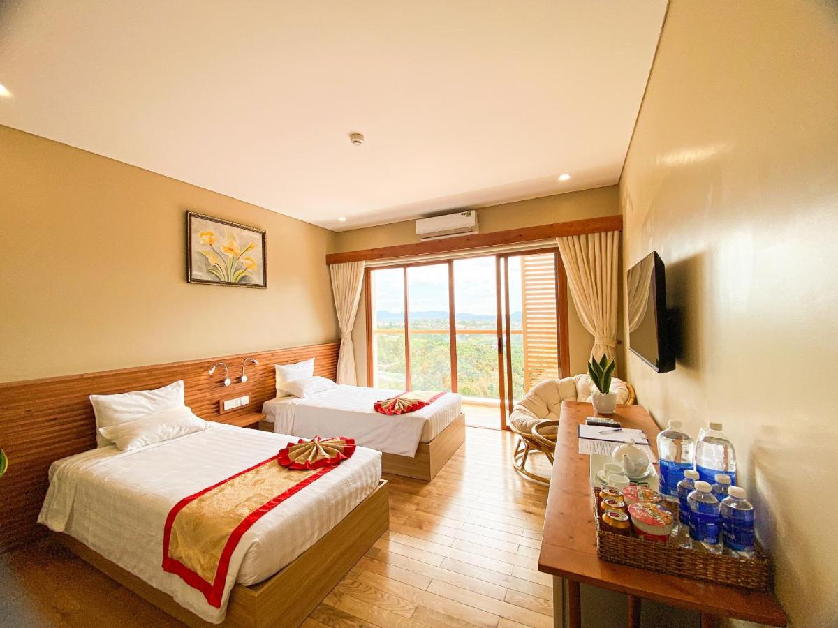 Memories Hotel Bảo Lộc Exterior foto