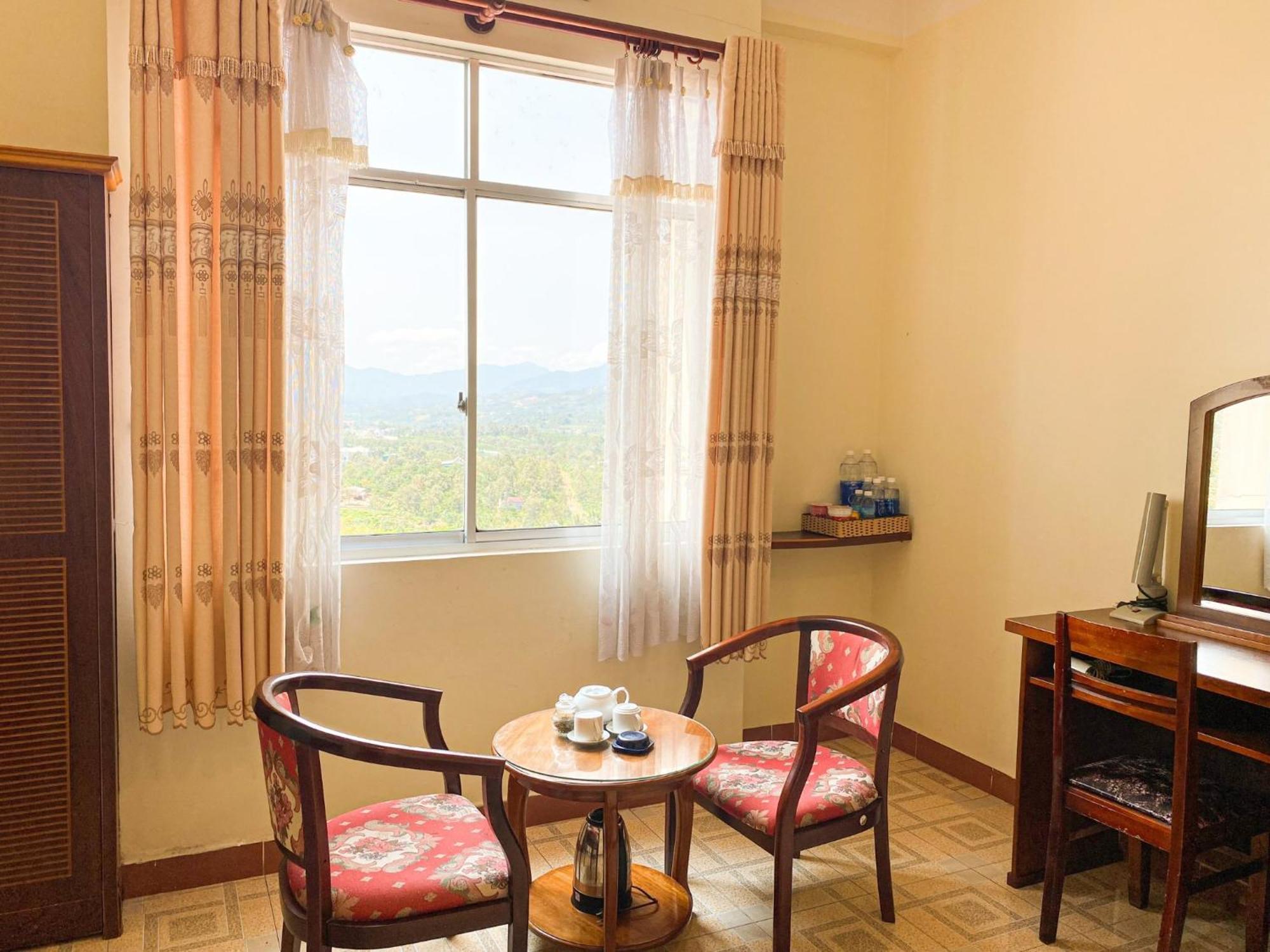 Memories Hotel Bảo Lộc Exterior foto