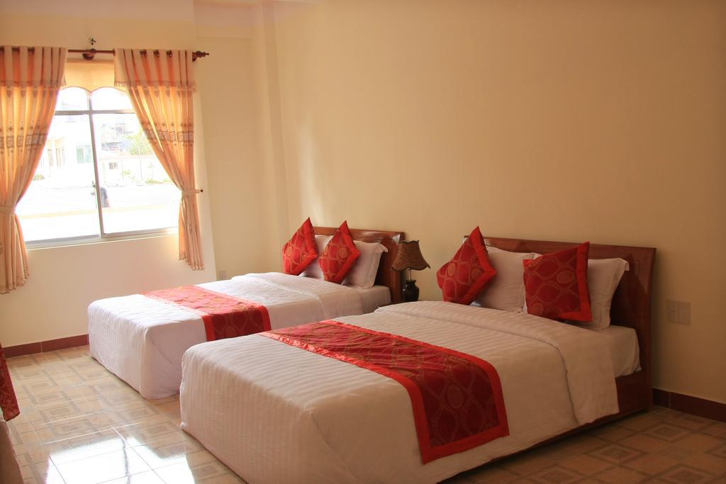 Memories Hotel Bảo Lộc Exterior foto