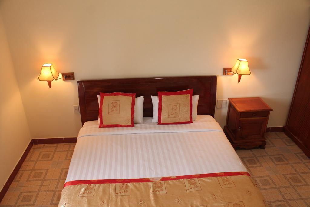Memories Hotel Bảo Lộc Exterior foto