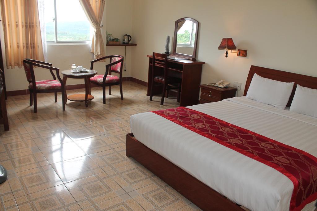 Memories Hotel Bảo Lộc Exterior foto